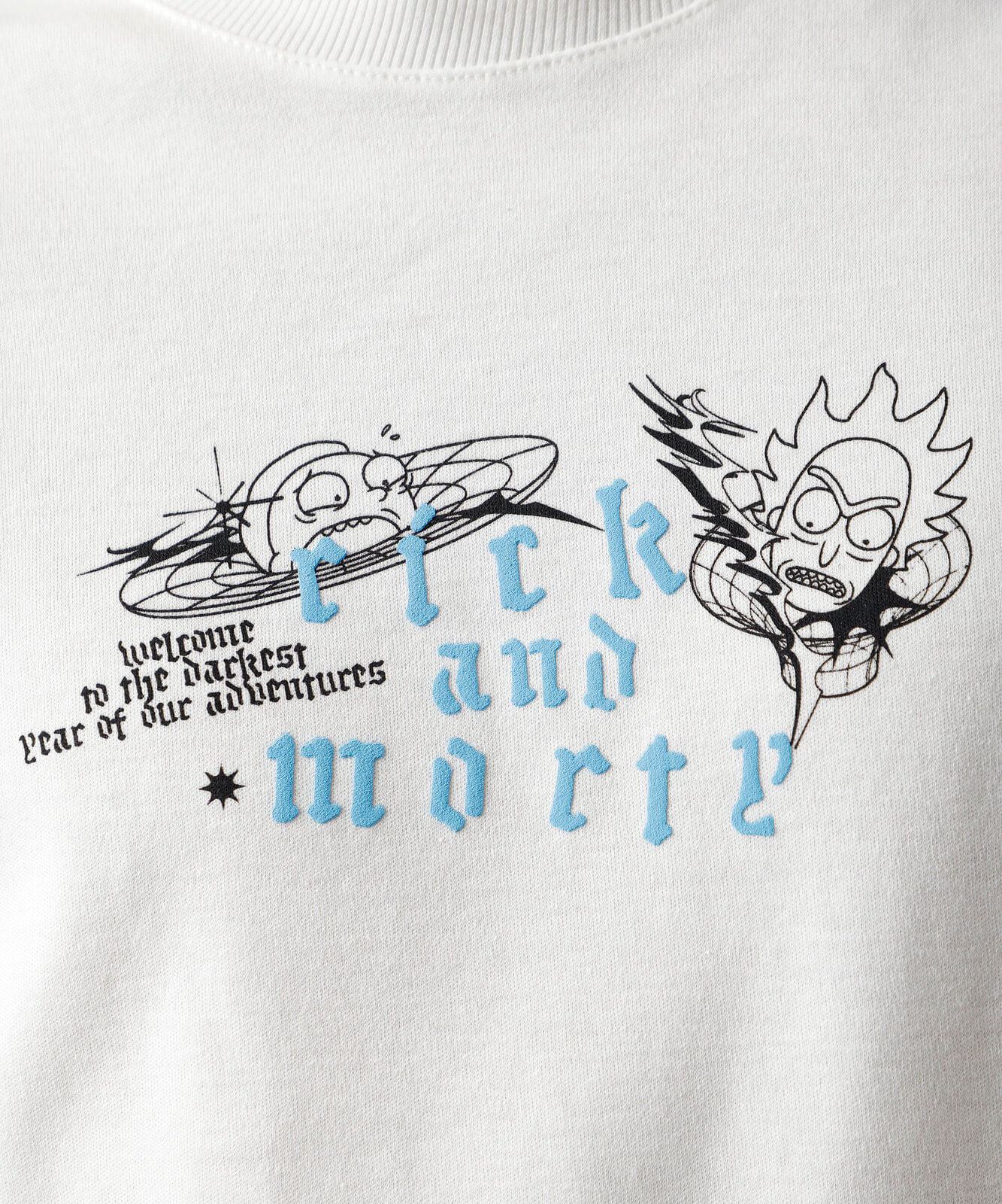 camiseta masculina com algodão rick and morty off white
