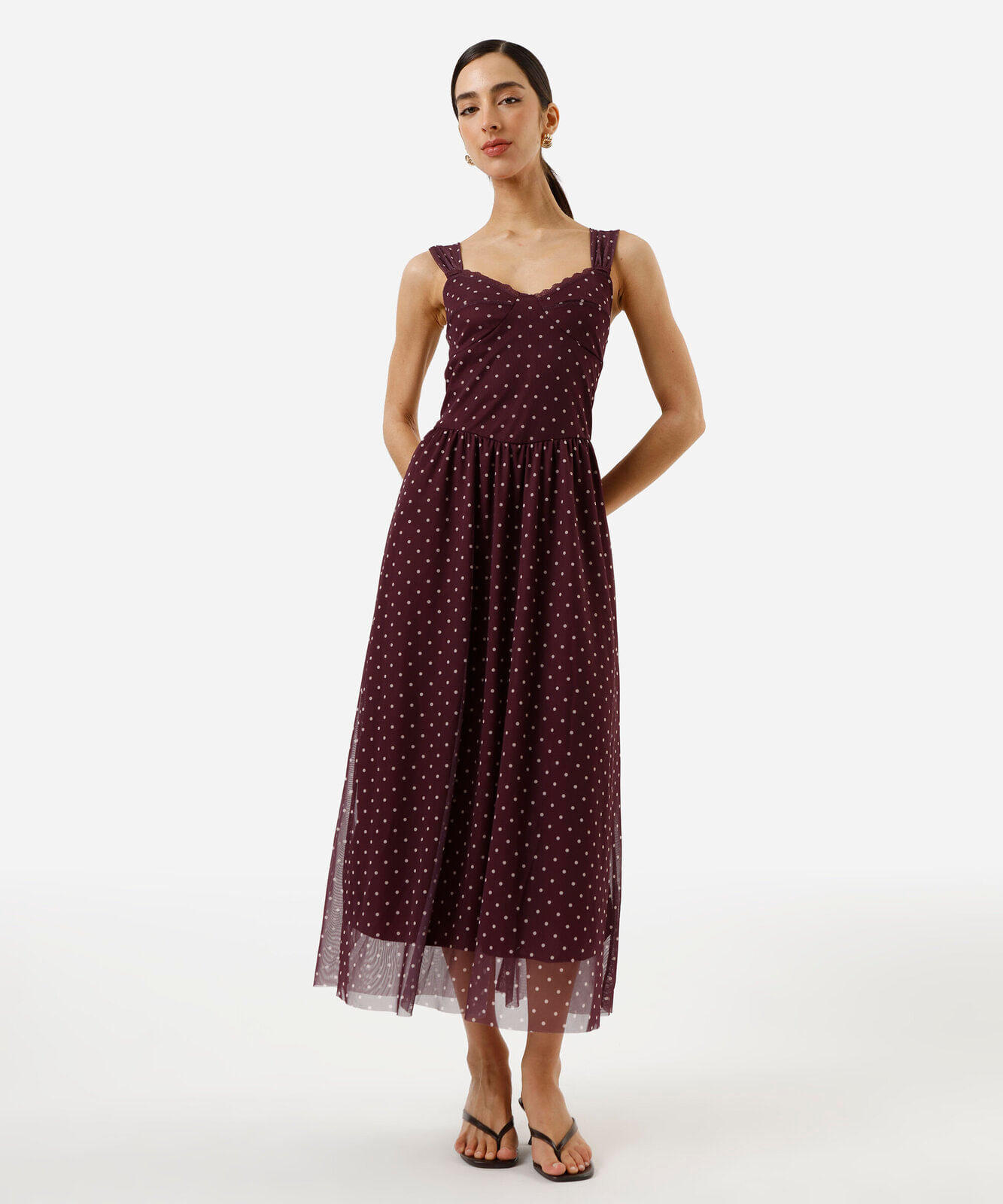 Vestido midi feminino de tule poá vinho