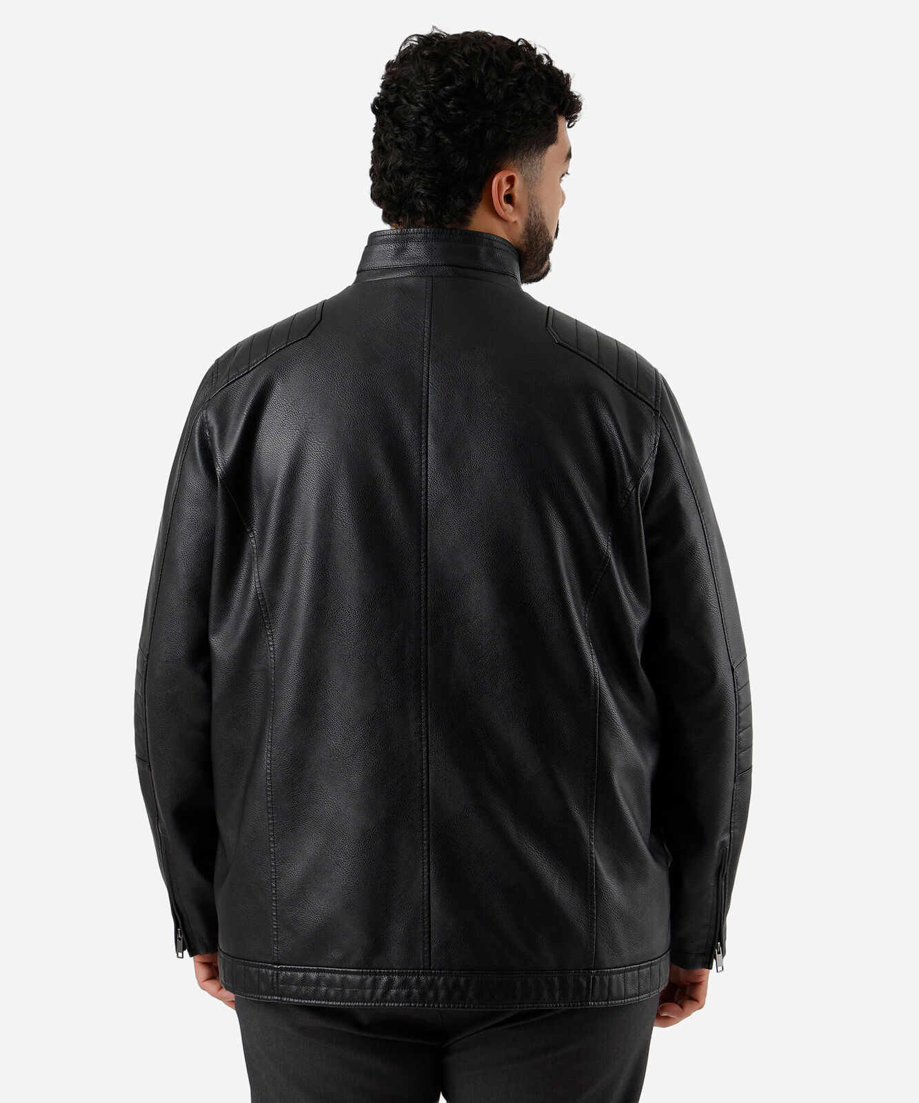 jaqueta masculina de poliuretano com recortes plus size preta