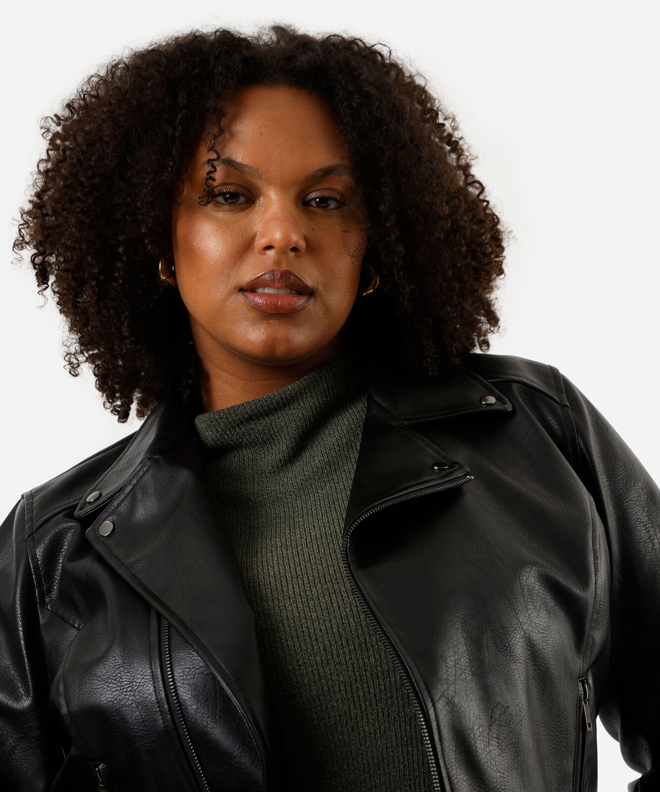 jaqueta feminina de poliuretano plus size preta