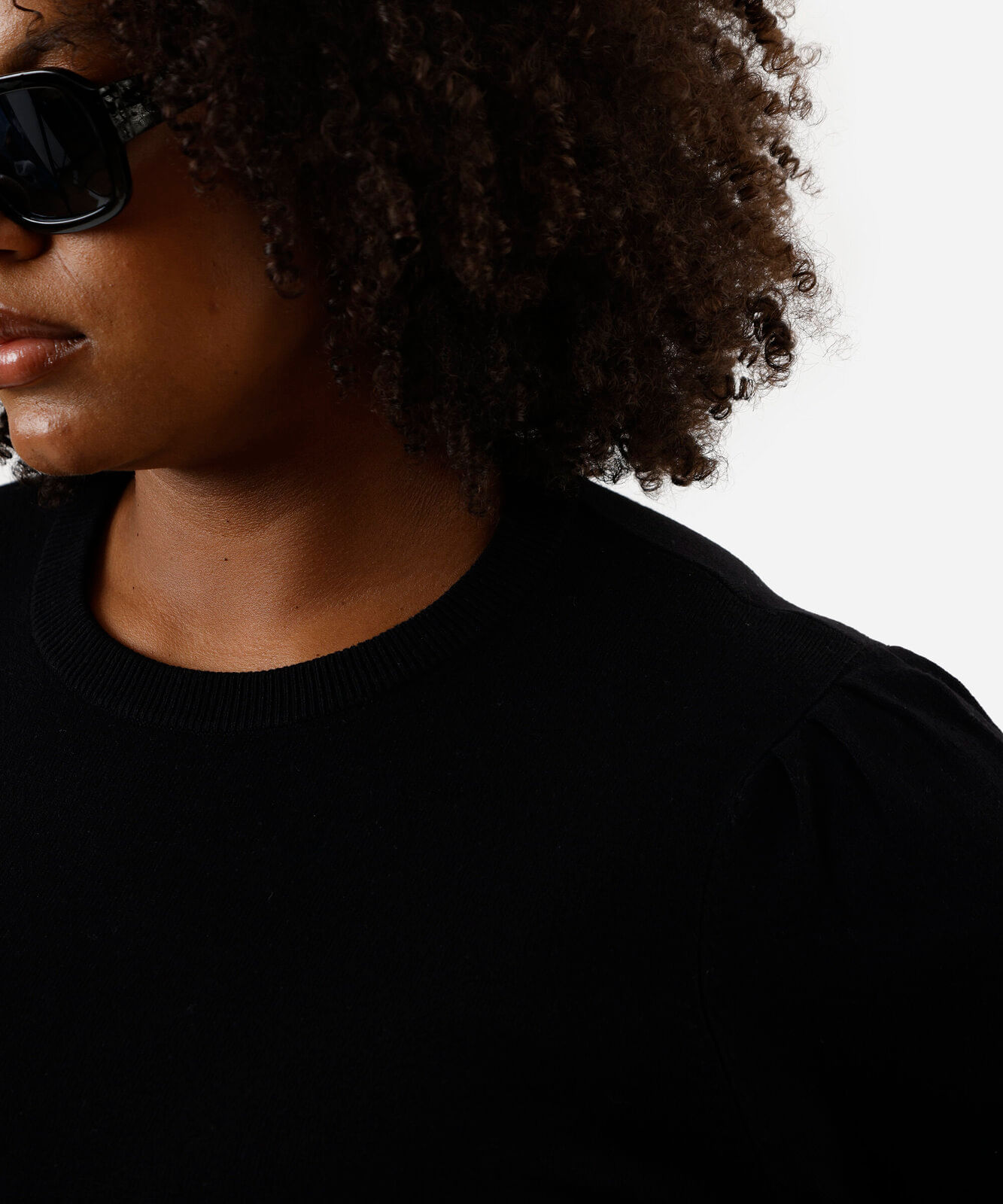 suéter de tricot plus size preto