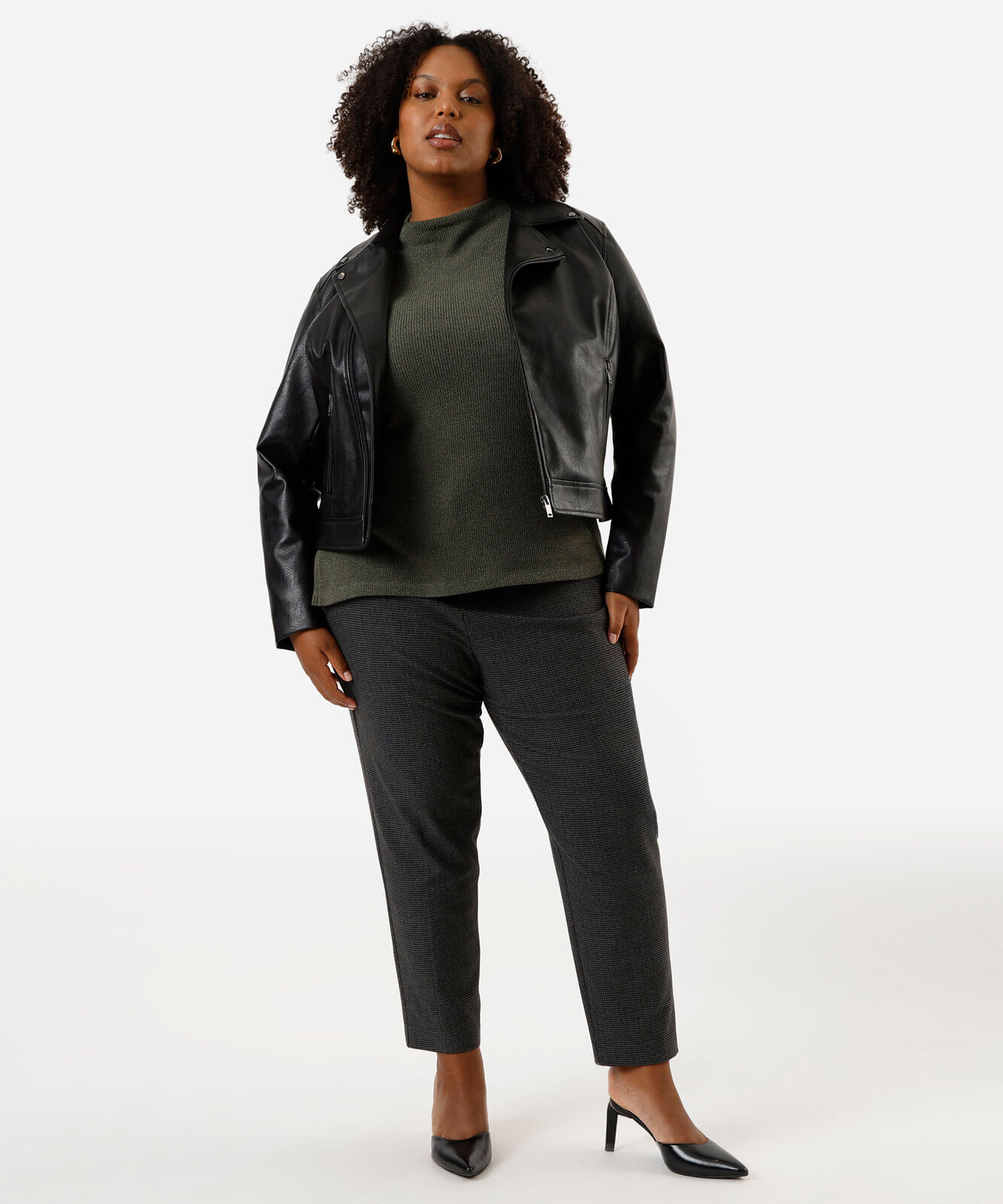 regata feminina de tricot canelada plus size verde