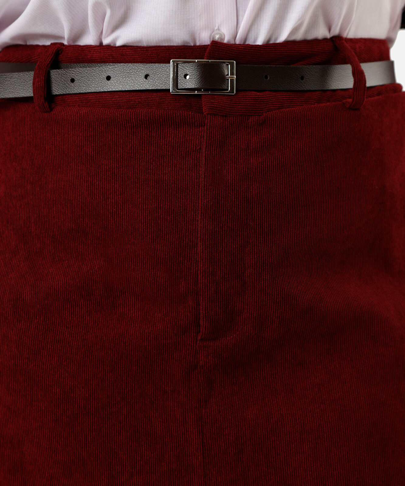 saia curta feminina de veludo cotelê com cinto plus size vinho