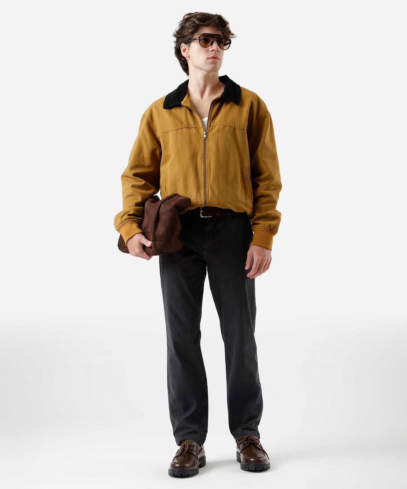 calça chino slim masculina de sarja cinza