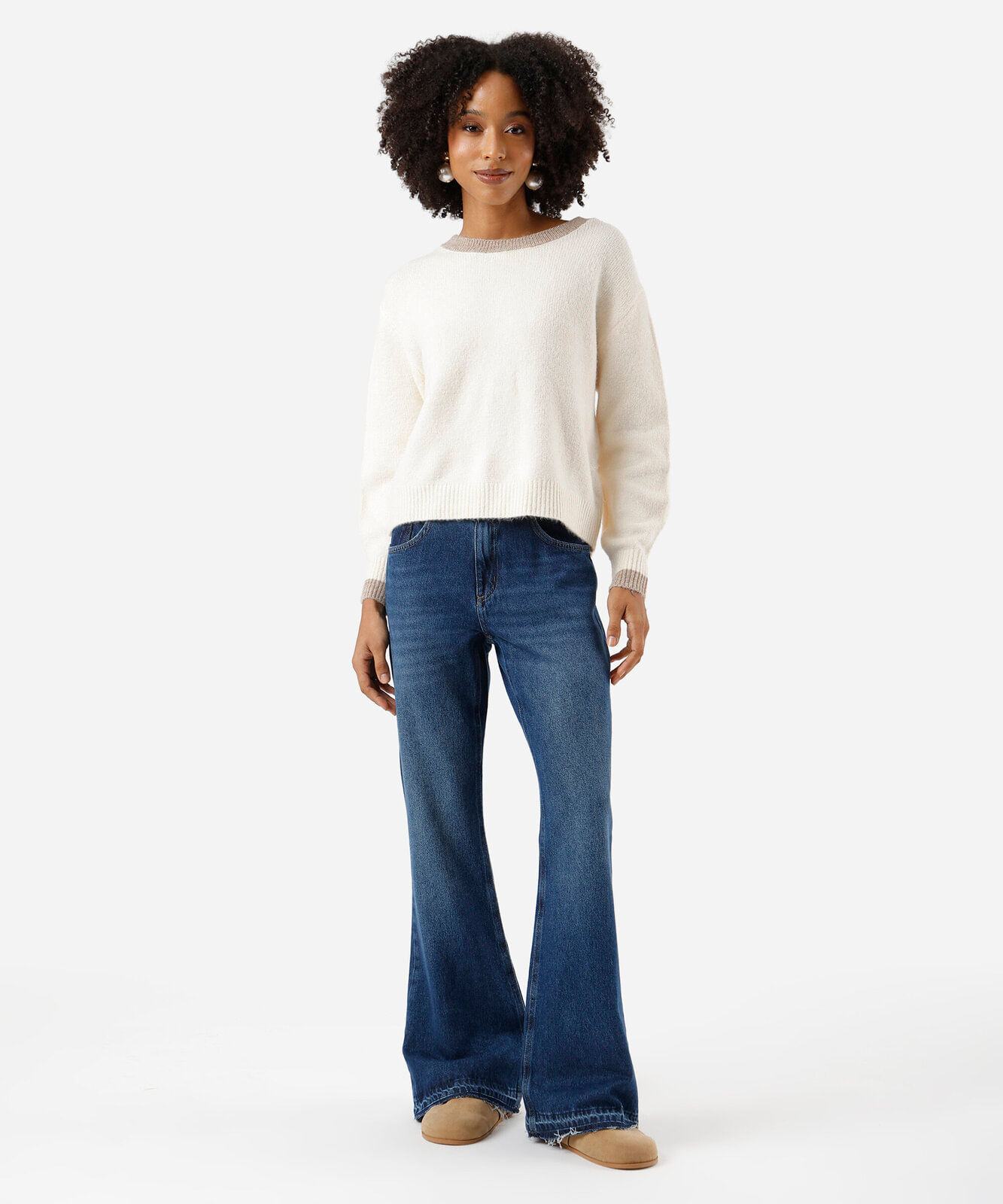 suéter feminino de tricot bege