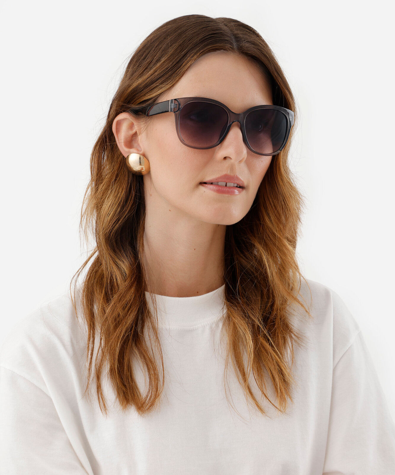 óculos de sol feminino redondo de acetato cinza