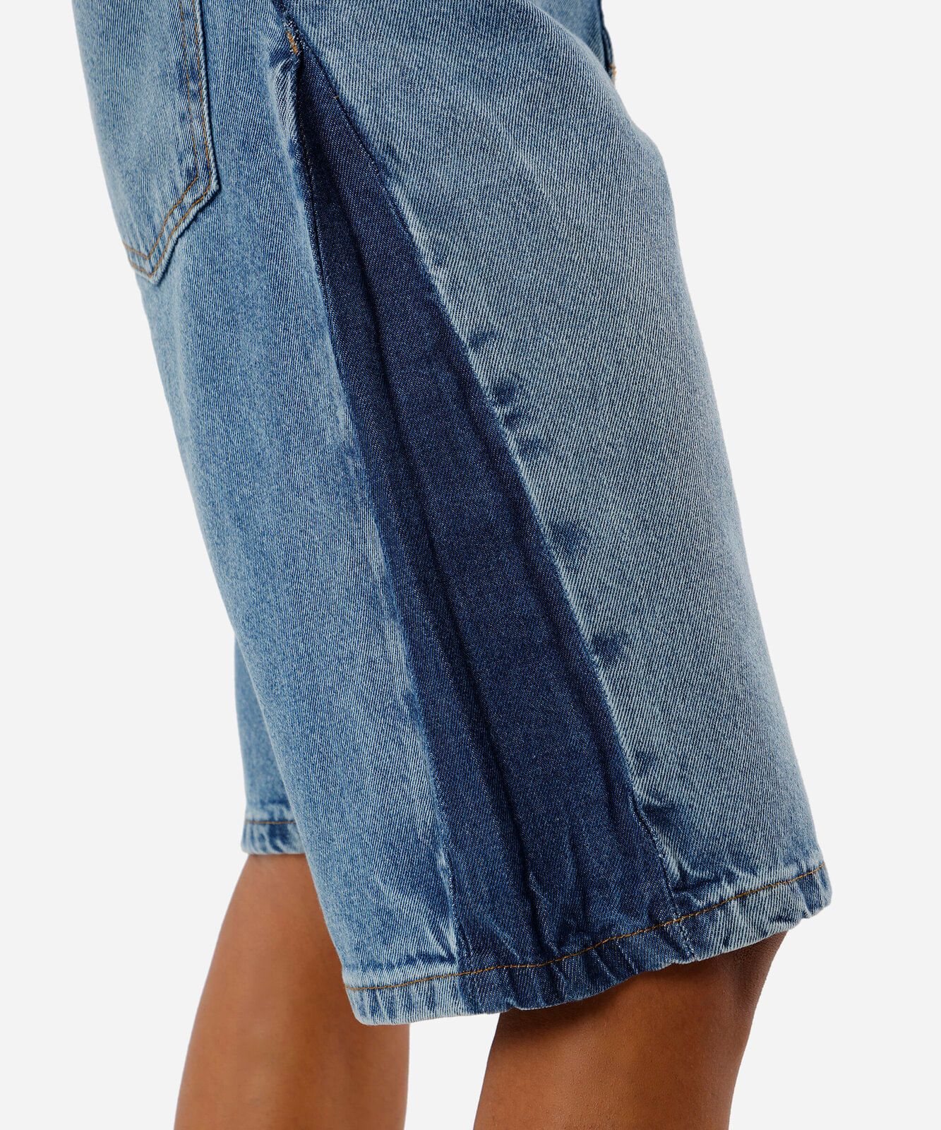 bermuda jorts feminina jeans cintura média bicolor azul