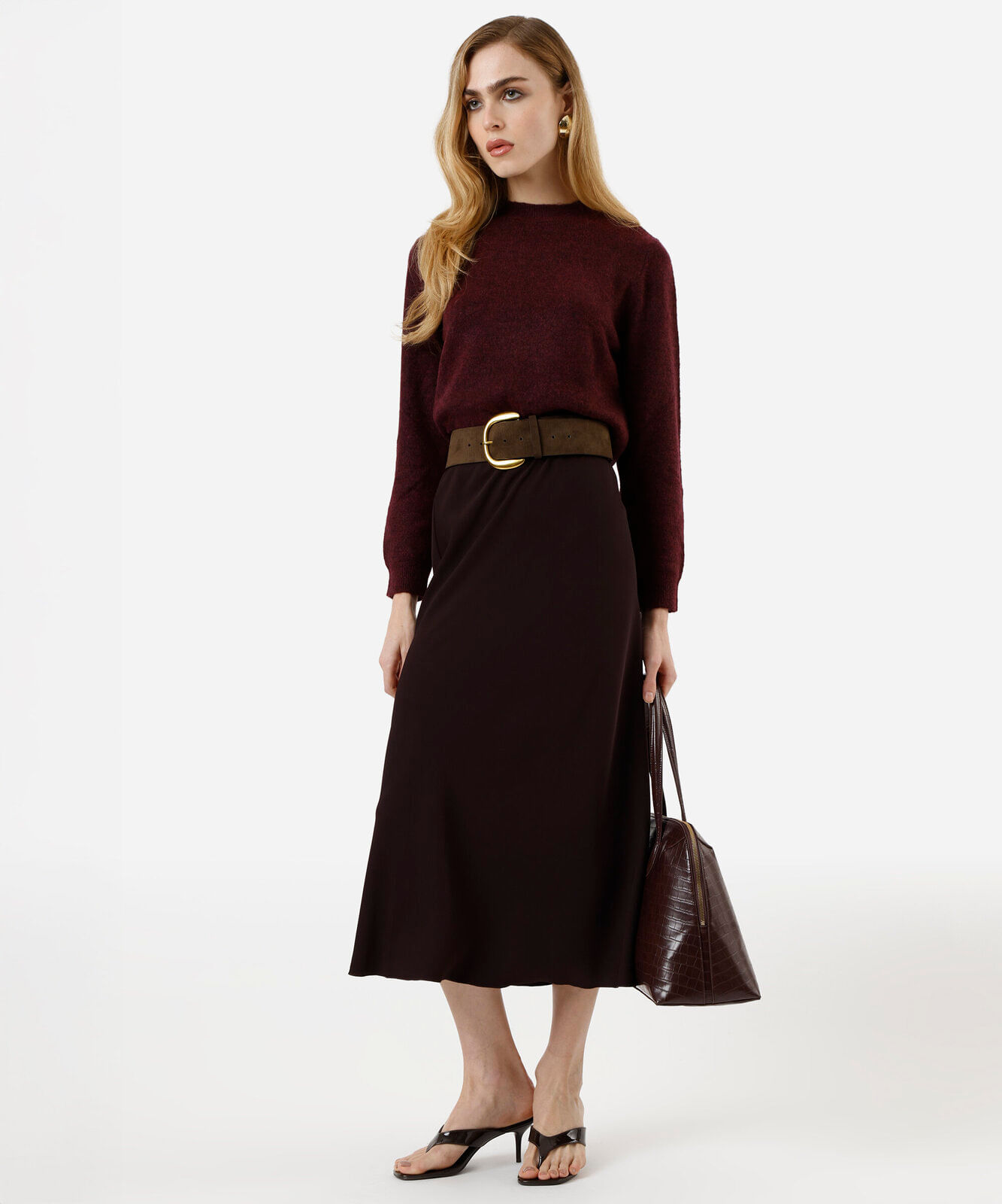 suéter básico feminino cropped de tricot vinho