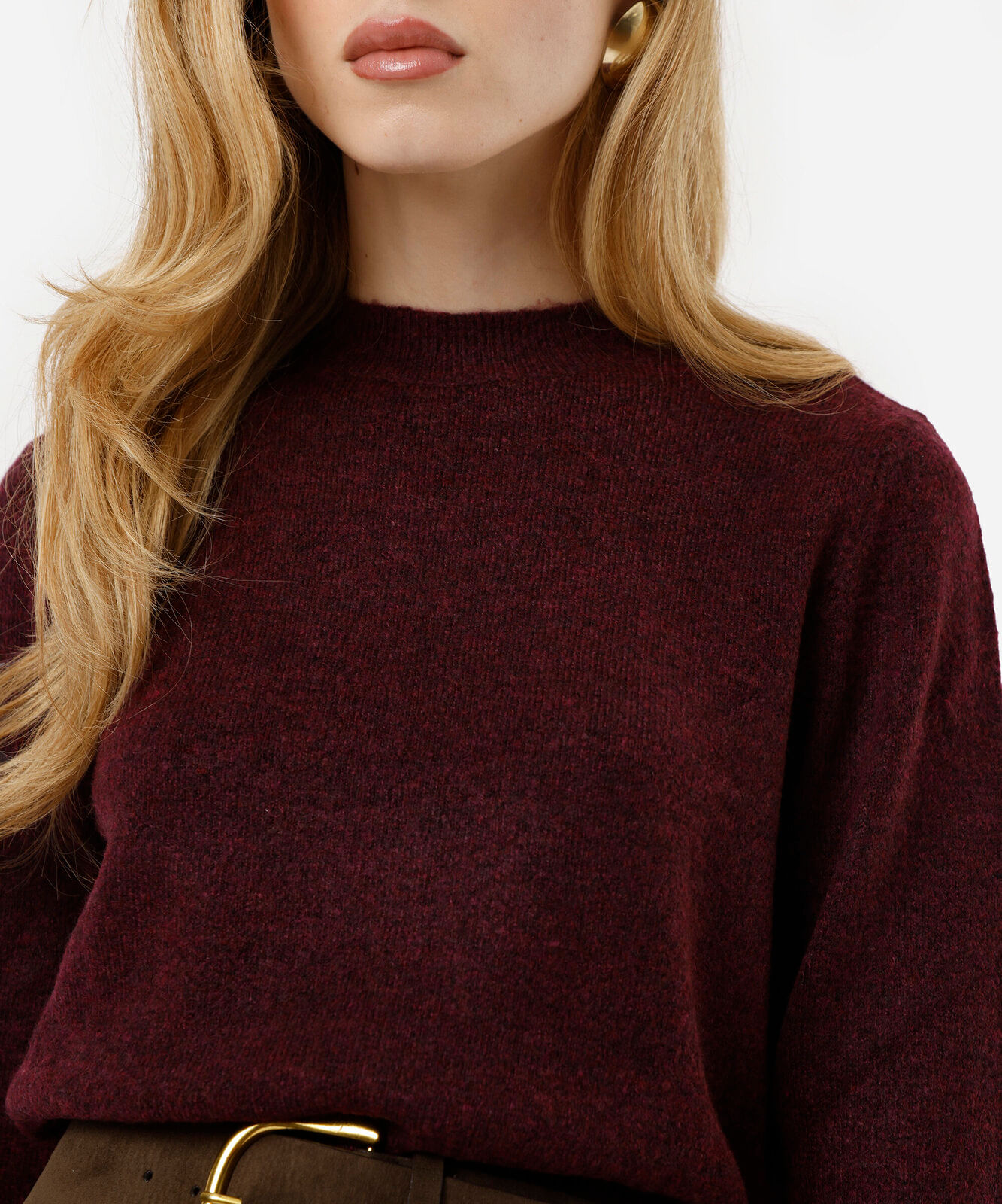 suéter básico feminino cropped de tricot vinho