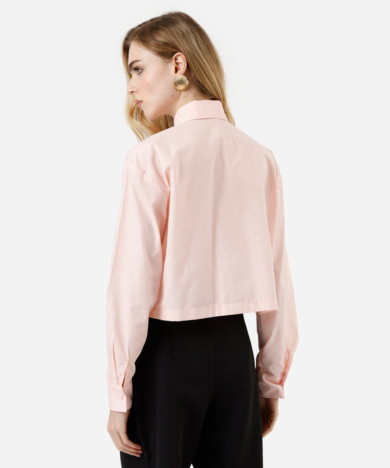 camisa cropped manga longa com bolsos rosa