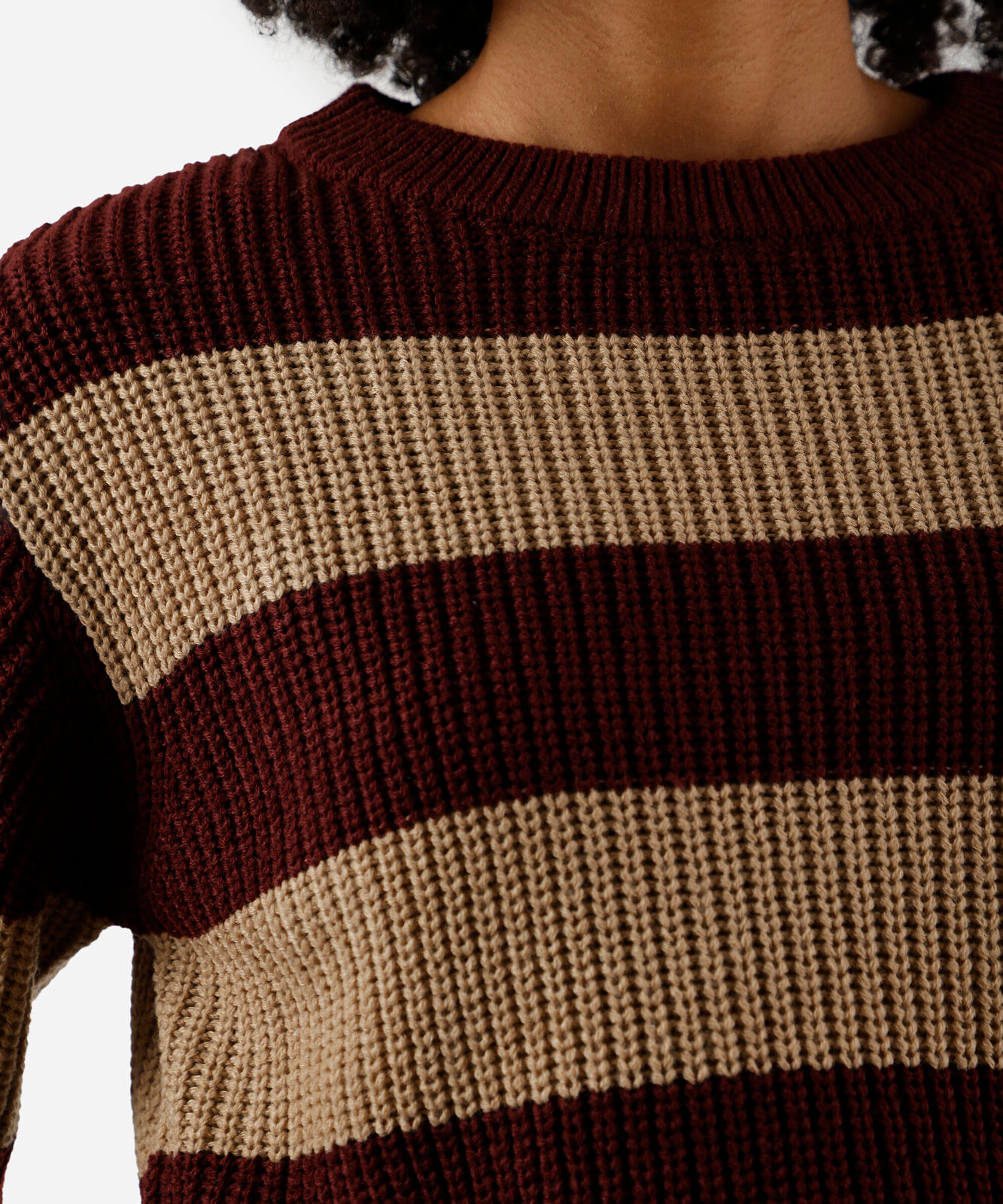 suéter feminino de tricot gola redonda listrado vinho