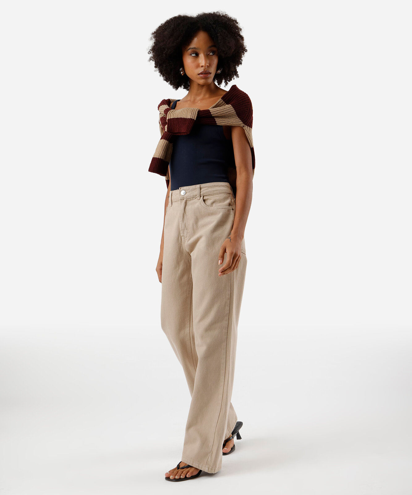 calça wide leg slim feminina de sarja cintura alta bege