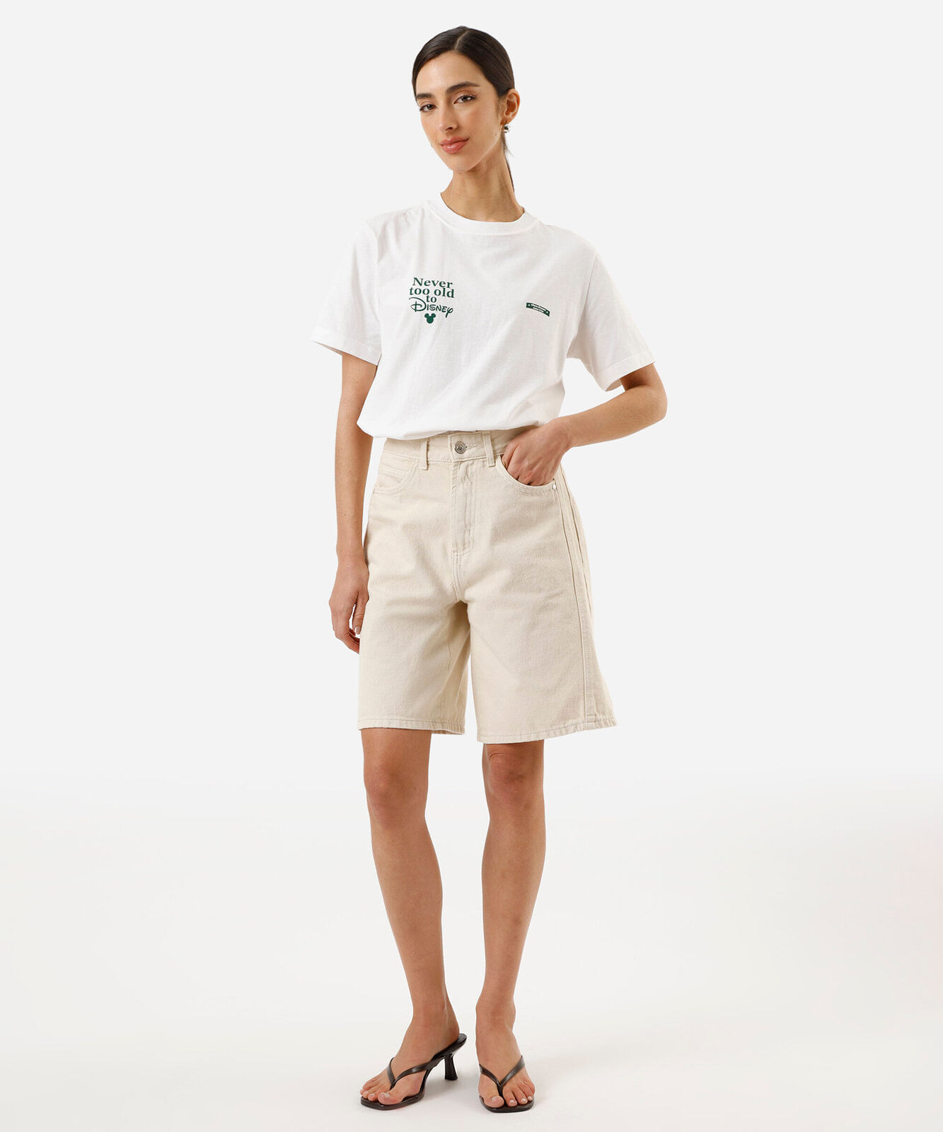 camiseta feminina flocado disney off white