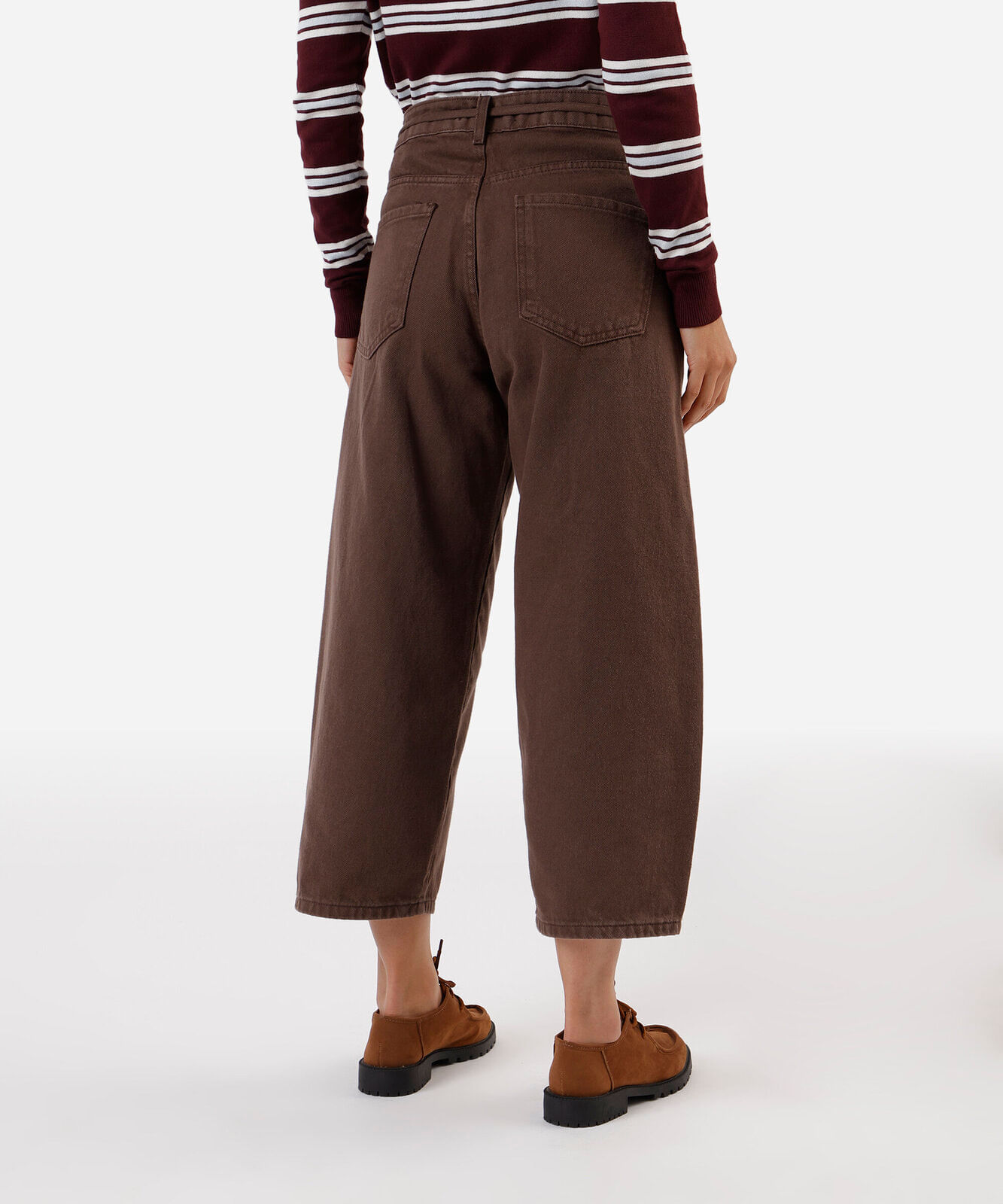 calça balloon feminina de sarja com cordão cintura média marrom