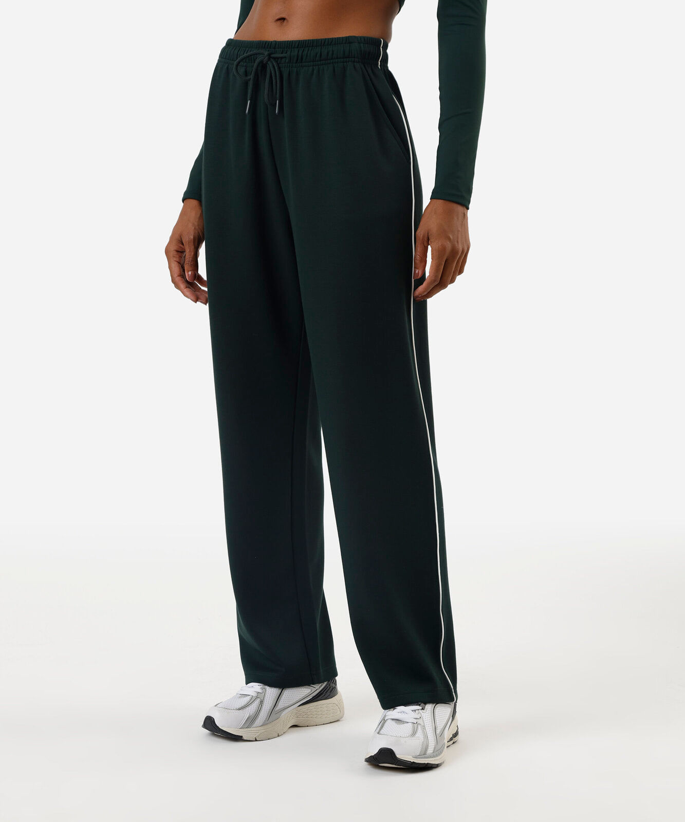 calça reta feminina esportiva com nervura verde