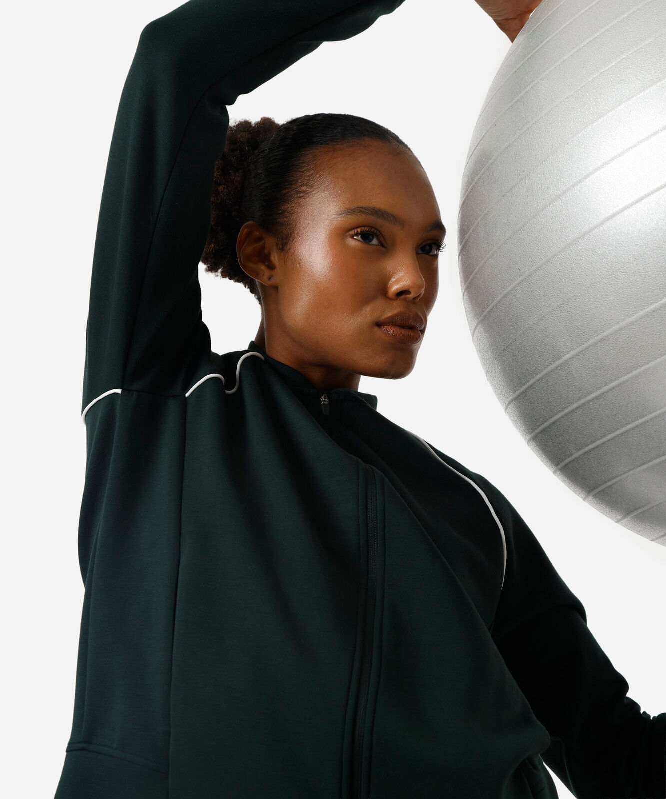 jaqueta feminina esportiva com nervura verde