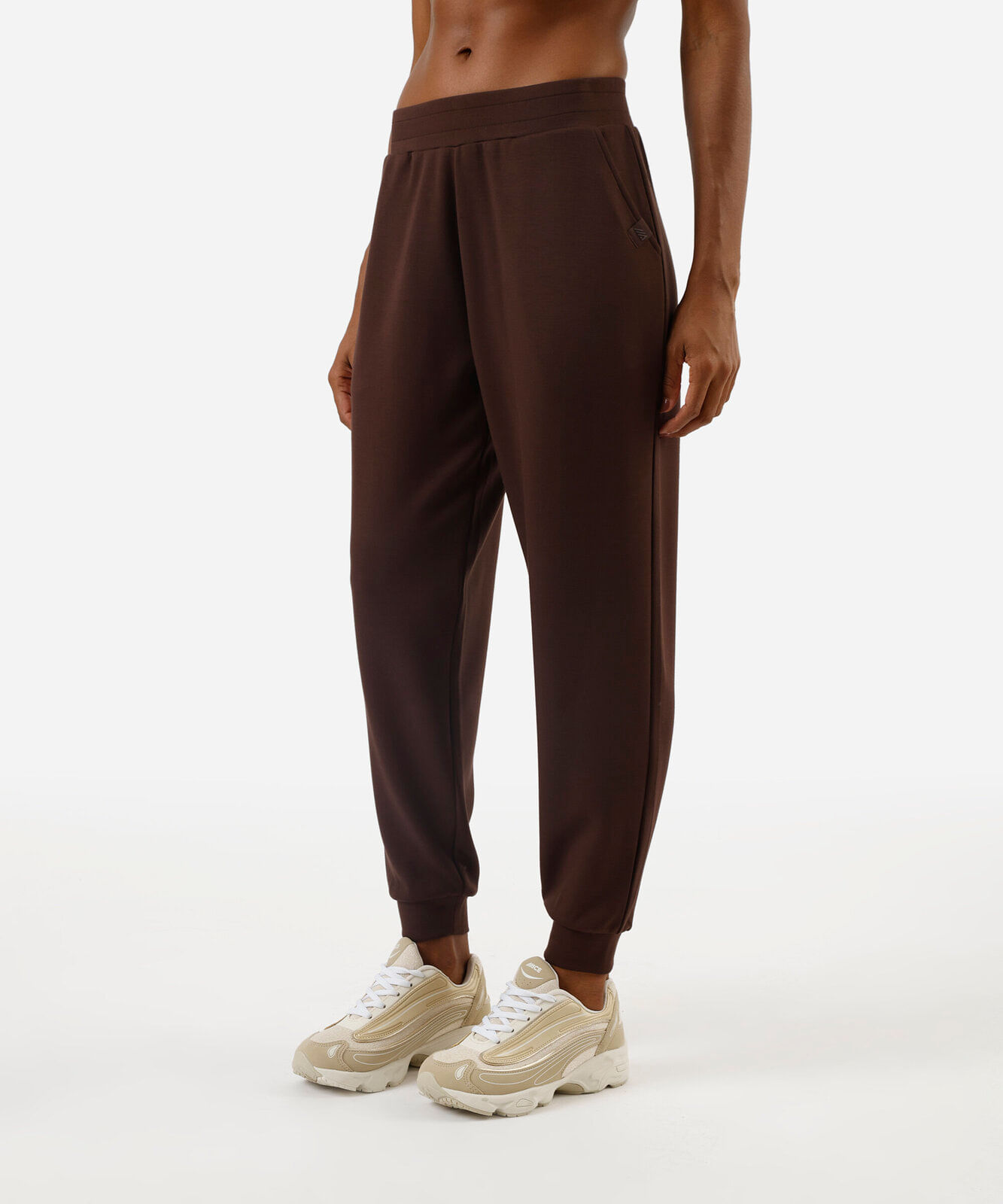 calça jogger feminina esportiva com viscose marrom