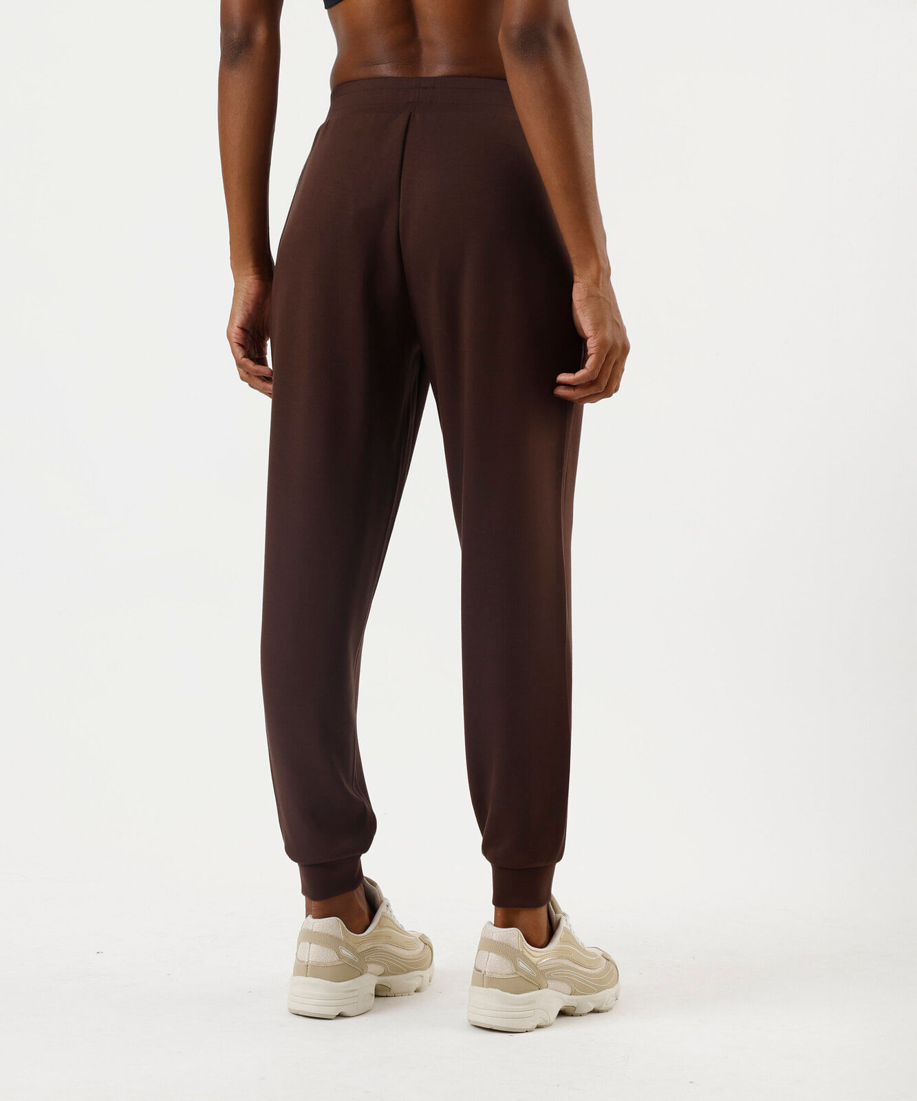calça jogger feminina esportiva com viscose marrom