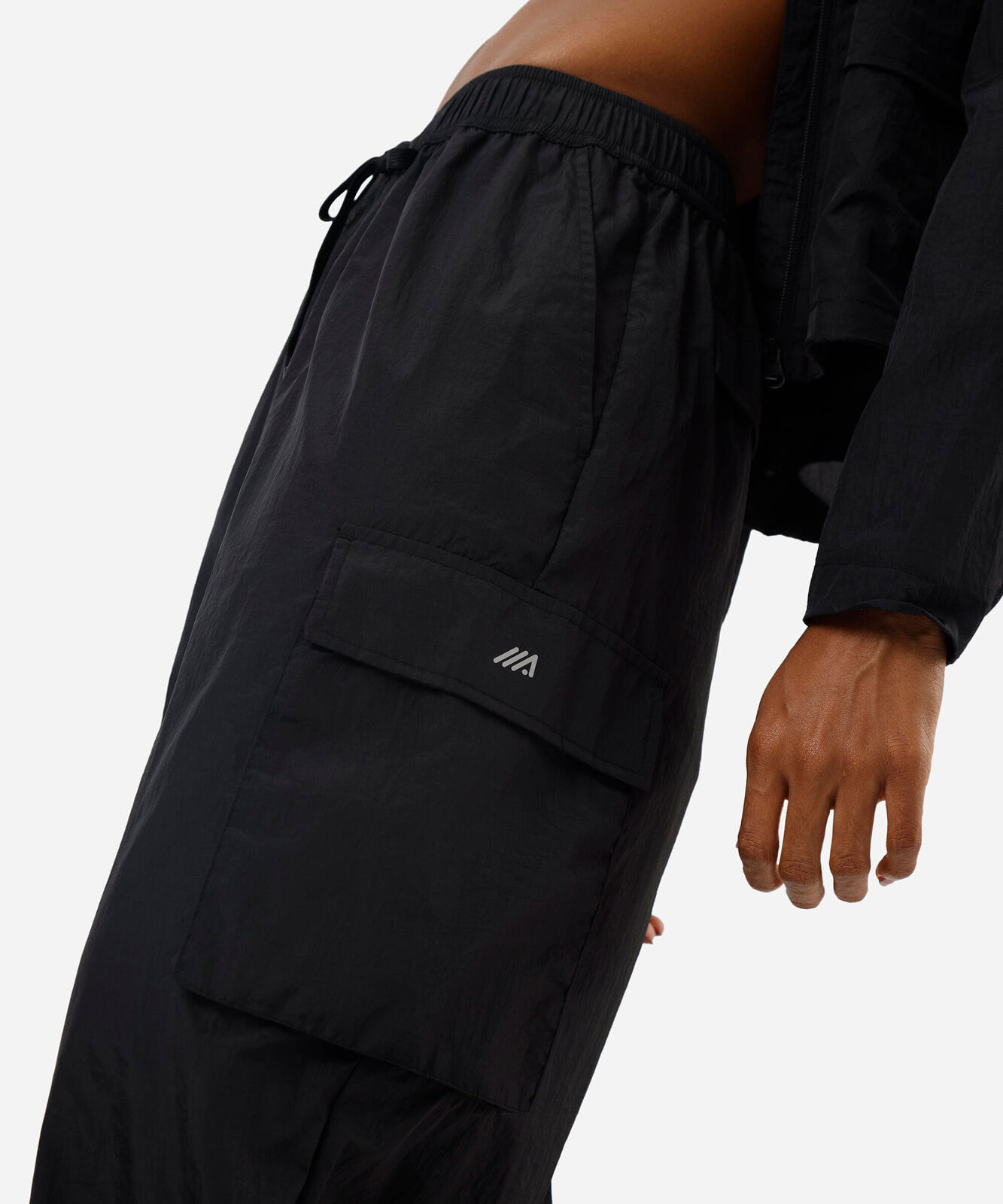 calça cargo feminina de poliamida esportiva preta