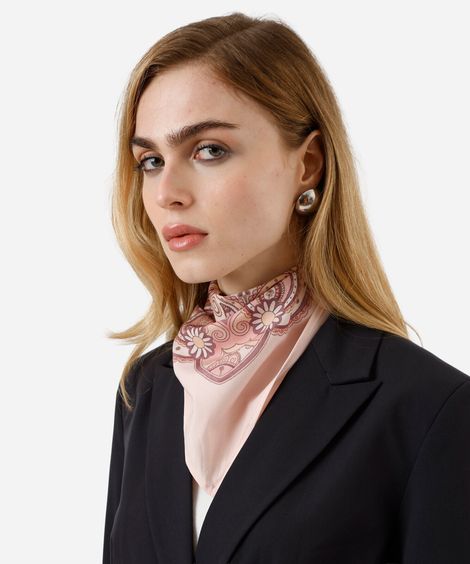 lenço quadrado floral arabesco rosa
