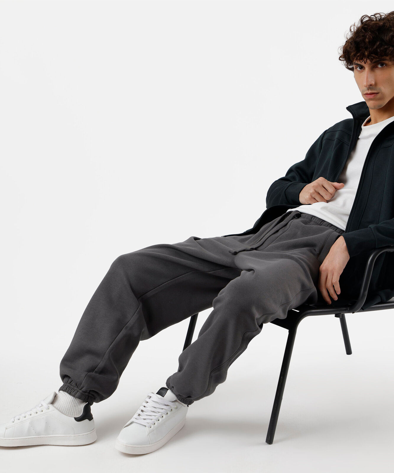 calça masculina de moletom baggy jogger cinza