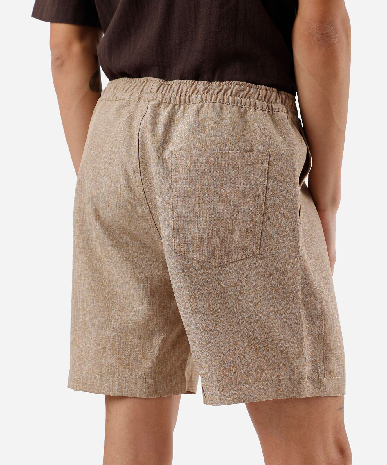 short masculino relaxed de sarja marrom