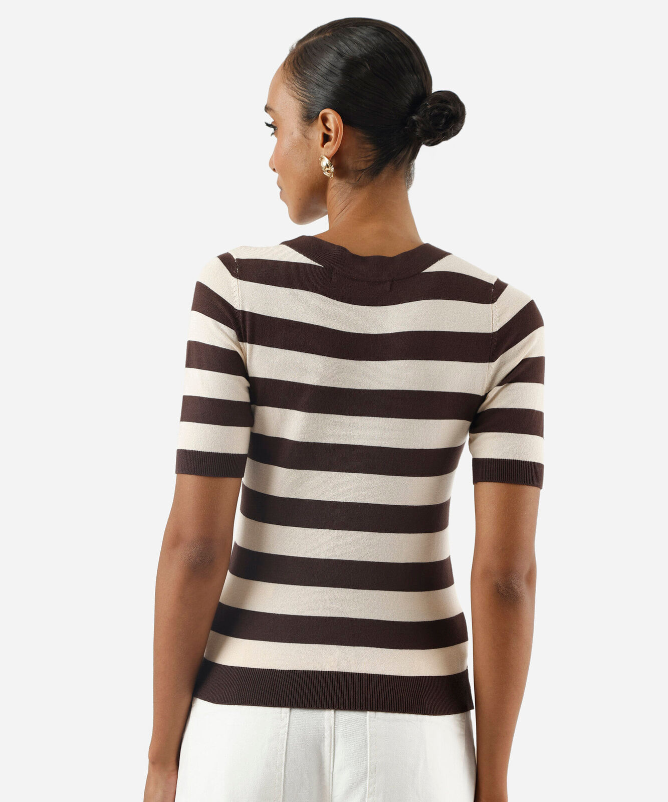 blusa feminina de tricot manga curta listrada  marrom