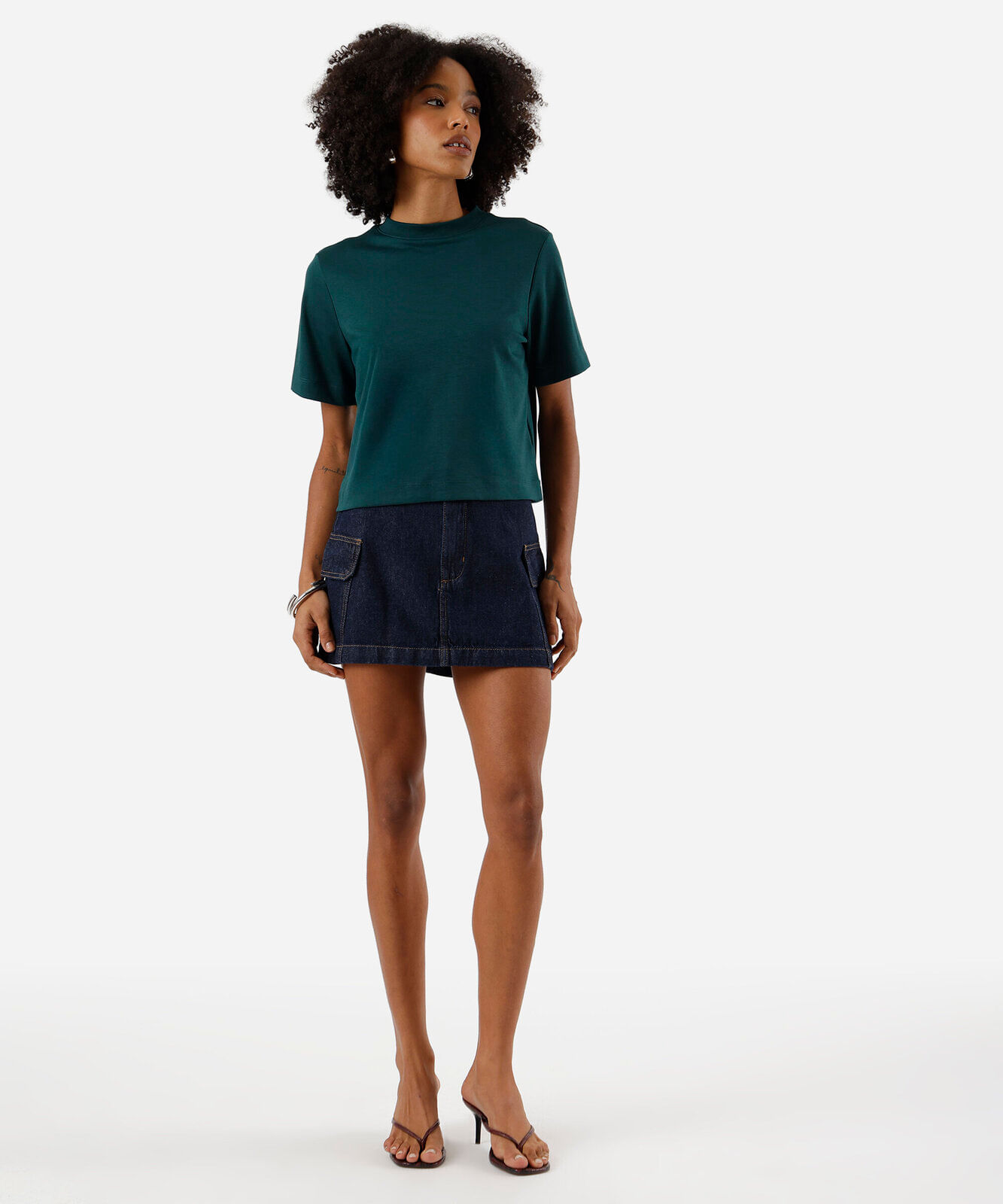 camiseta básica feminina de algodão peruano verde