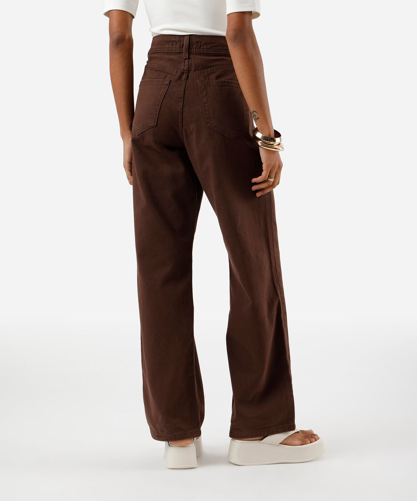 calça wide leg slim feminina de sarja marrom
