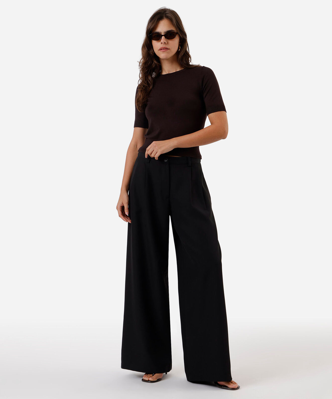 blusa cropped feminina de tricot manga curta marrom