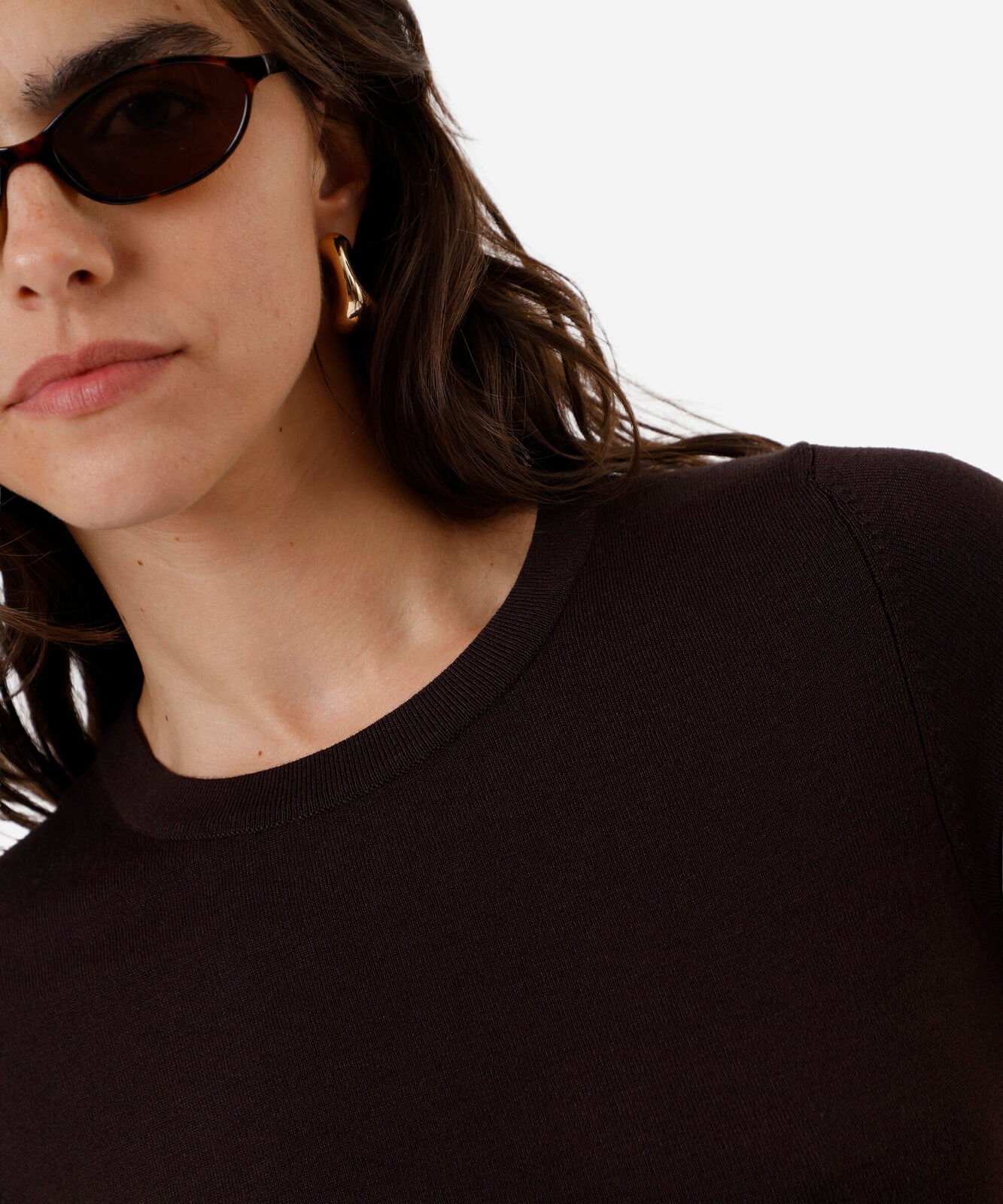 blusa cropped feminina de tricot manga curta marrom