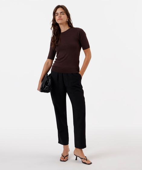 calça feminina reta com bolso faca preta