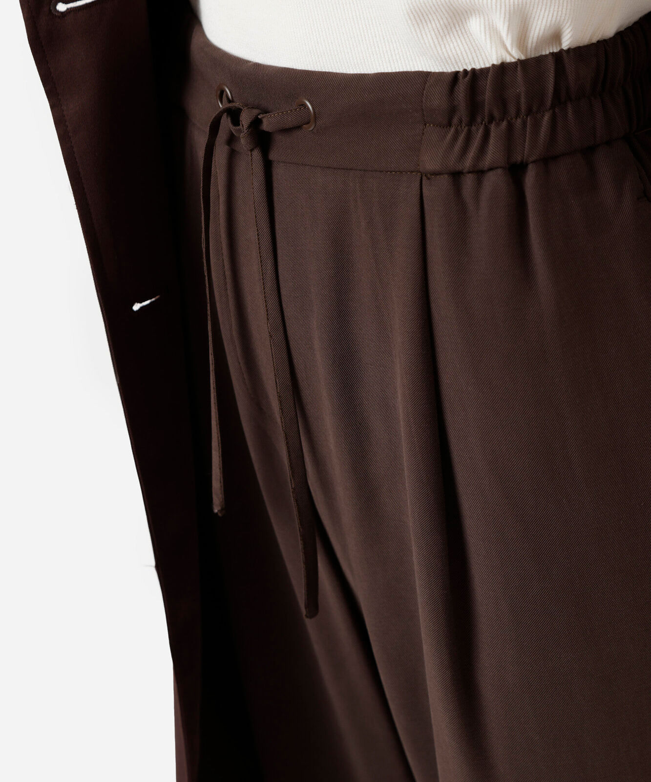 calça básica reta feminina com viscose cós elástico marrom