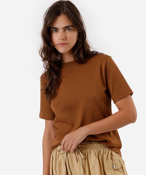 camiseta básica feminina de algodão peruano marrom