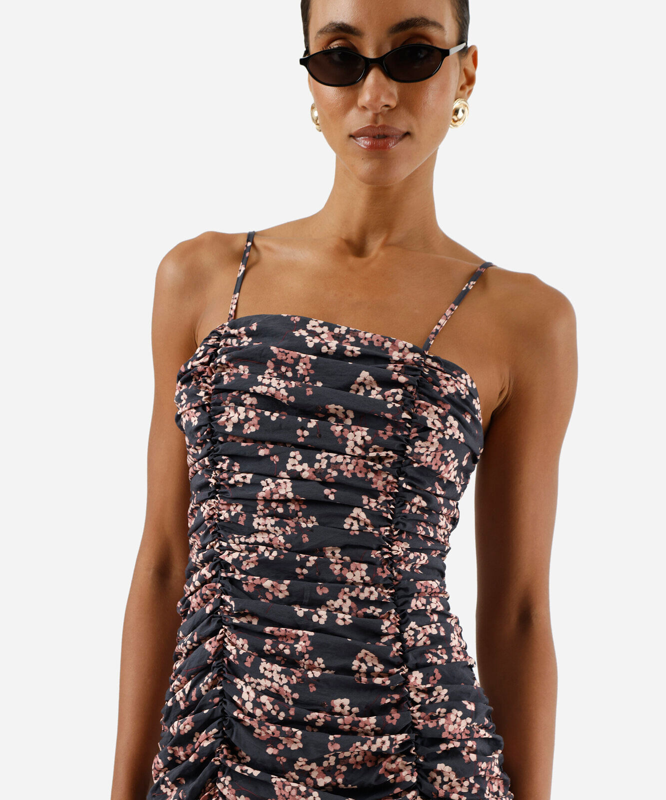 vestido midi alça fina feminino com viscose franzido floral roxo