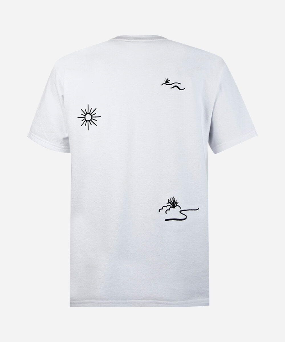 camiseta juvenil oversized bordado coqueiro off white
