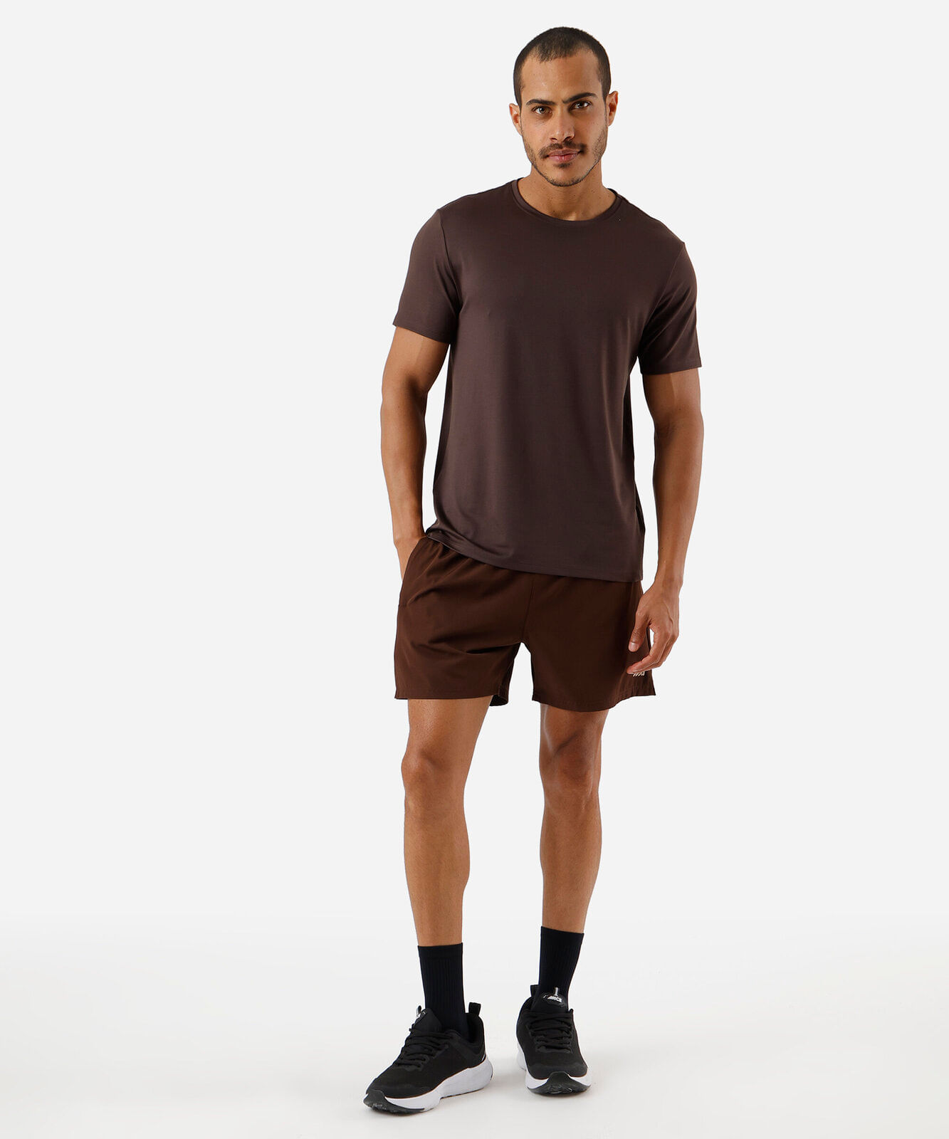 camiseta masculina basic marrom