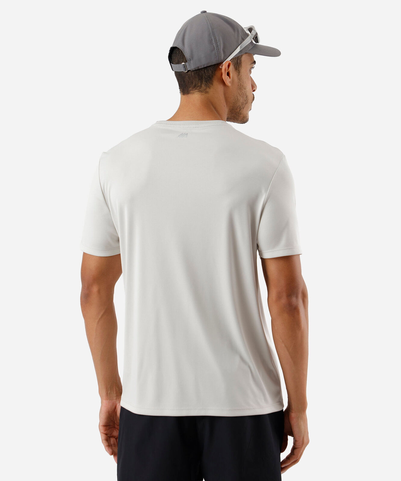 camiseta masculina cinza