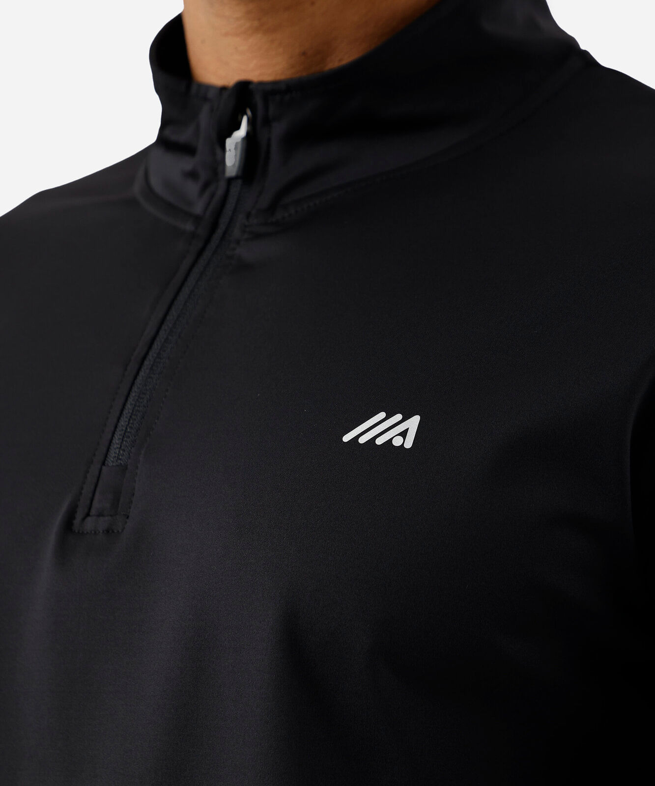 camiseta esportiva masculina de poliamida gola alta com zíper preta