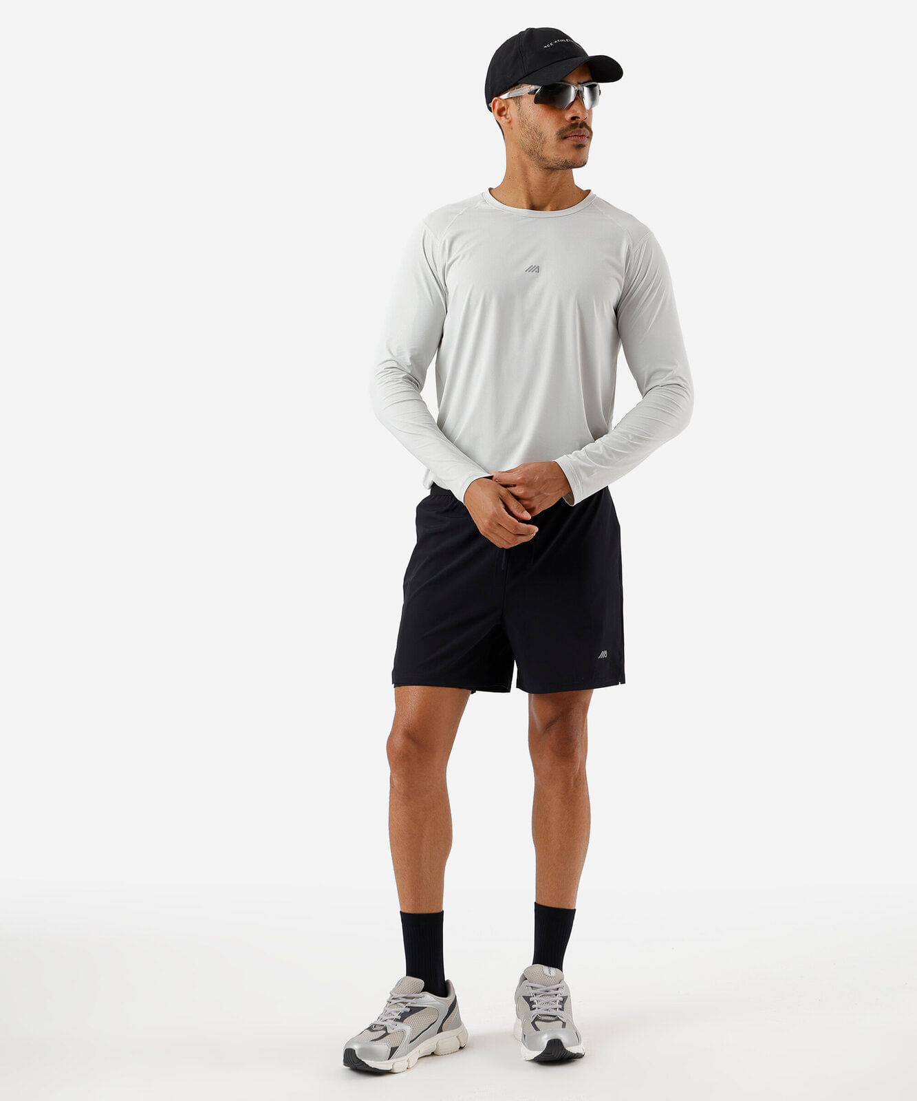 camiseta masculina manga longa cinza