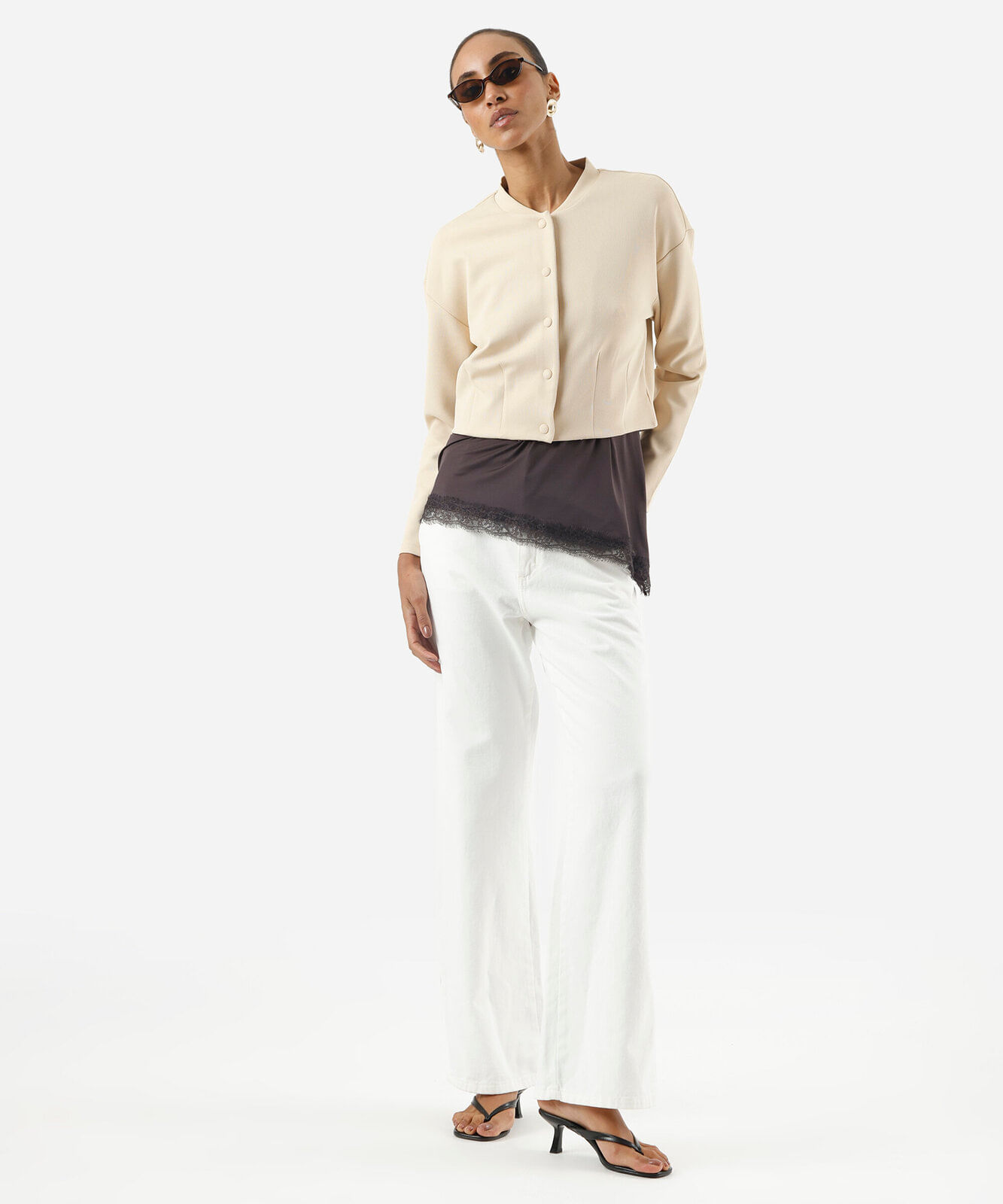 jaqueta bomber cropped feminina canelada bege