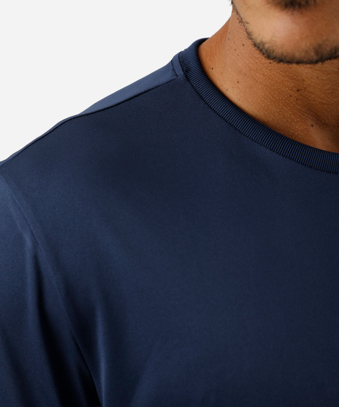 camiseta esportiva masculina azul