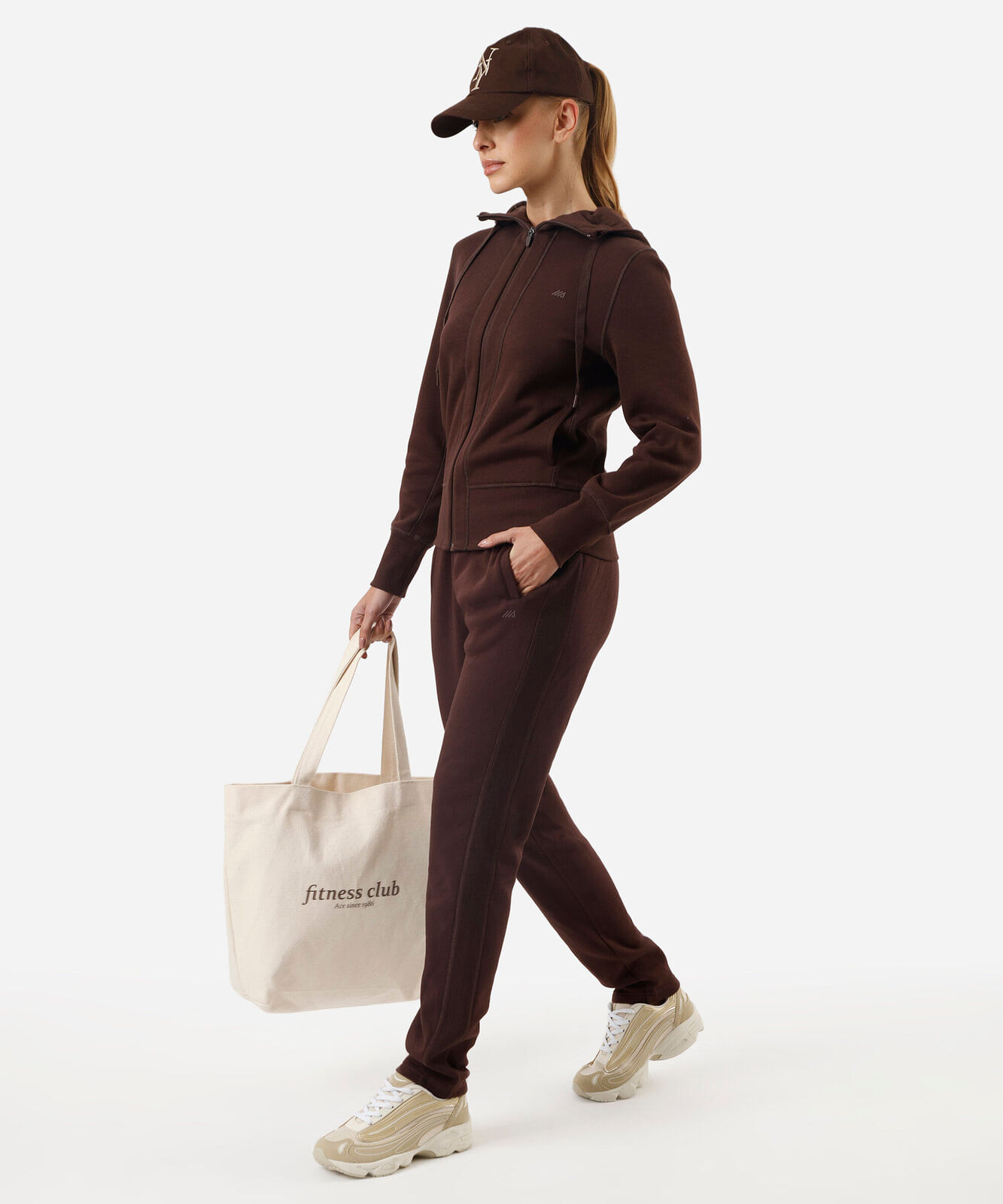 calça jogger feminina de moletom esportiva marrom