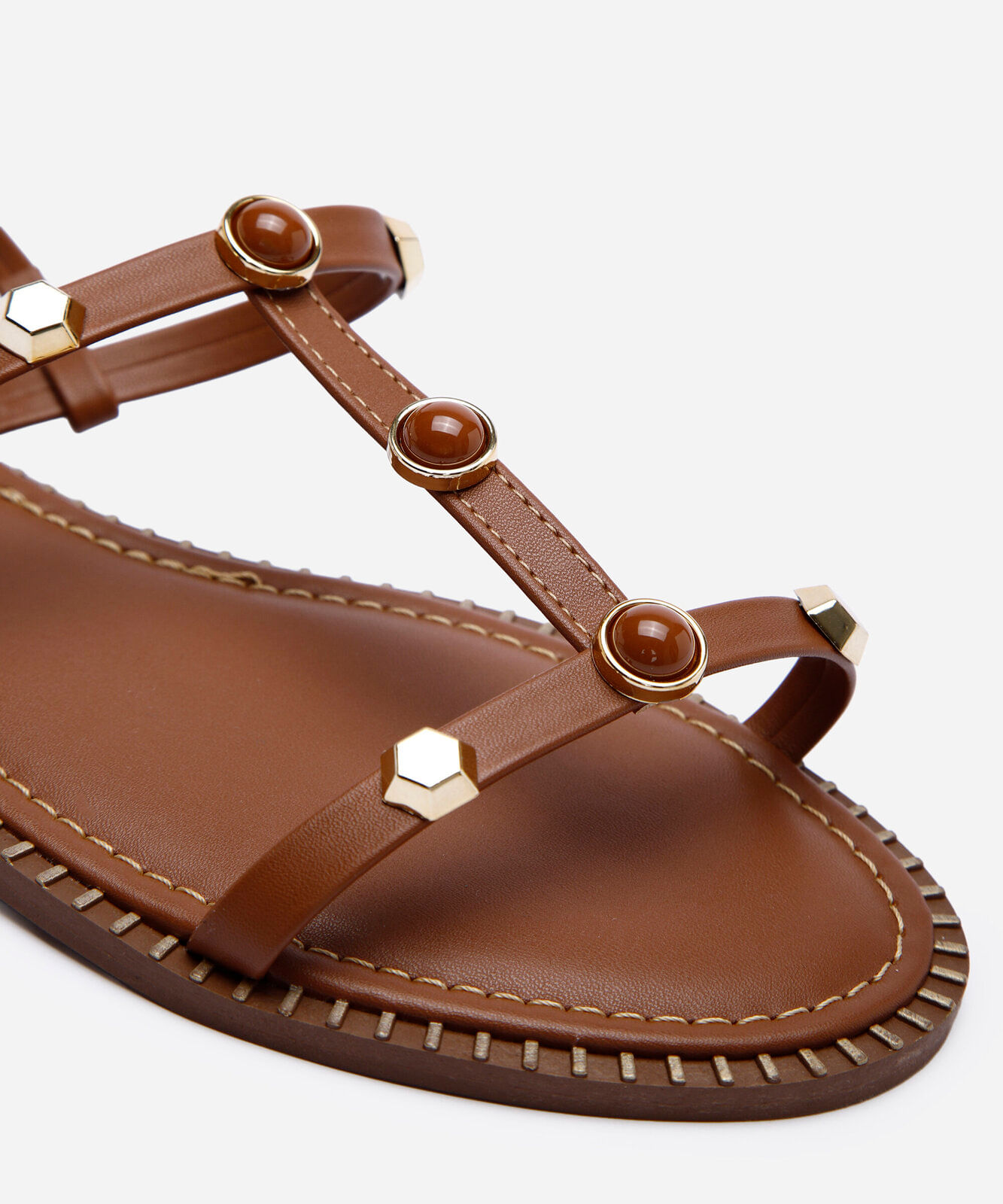 rasteirinha com tachas oneself marrom