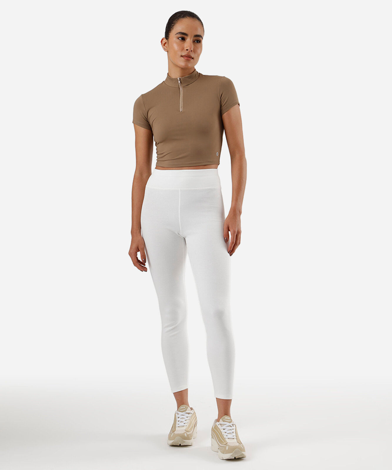 cropped gola alta com zíper marrom