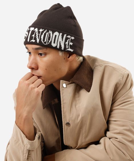 gorro de tricot estampado marrom