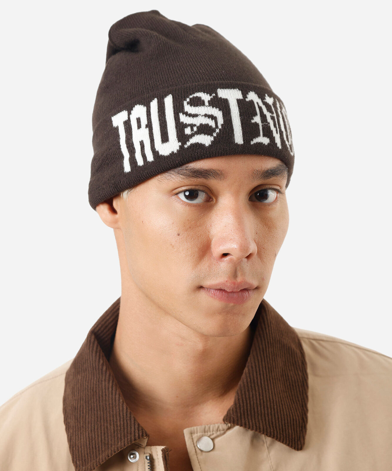 gorro de tricot estampado marrom
