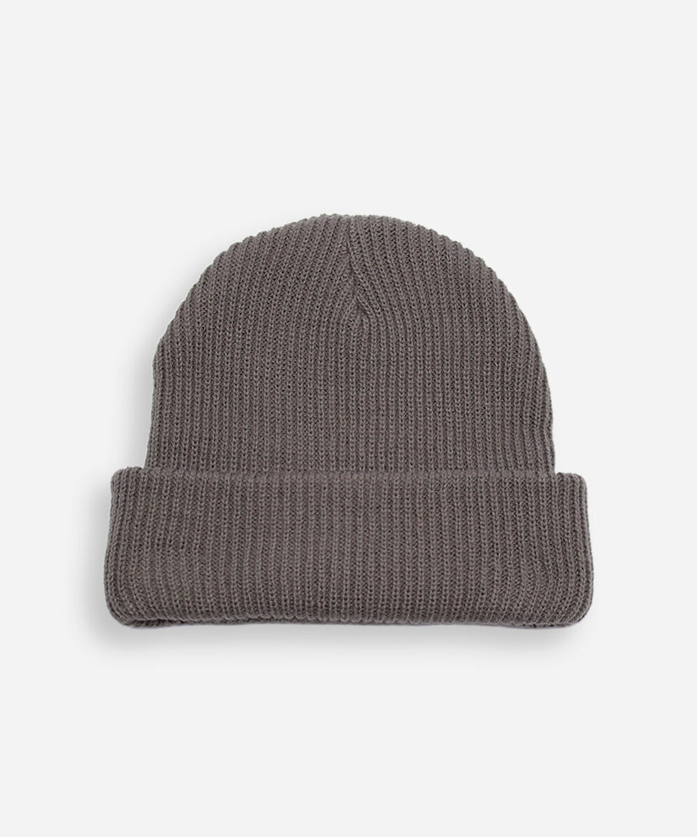 gorro masculino canelado cinza