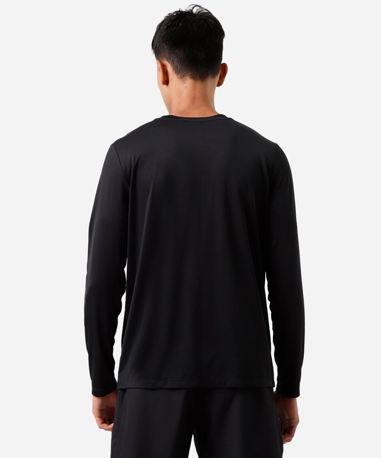 camiseta masculina esportiva manga longa preta