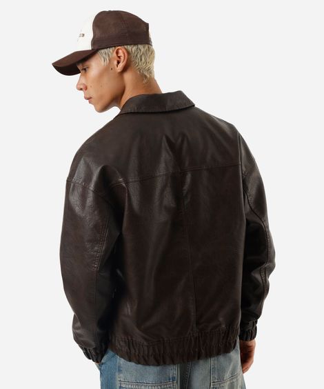 jaqueta masculina de poliuretano texturizada oversized marrom